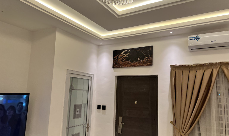 Luxury Family Suite Apartment